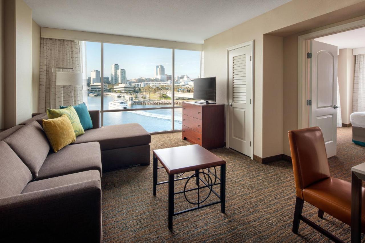 Residence Inn Long Beach Downtown Exteriör bild